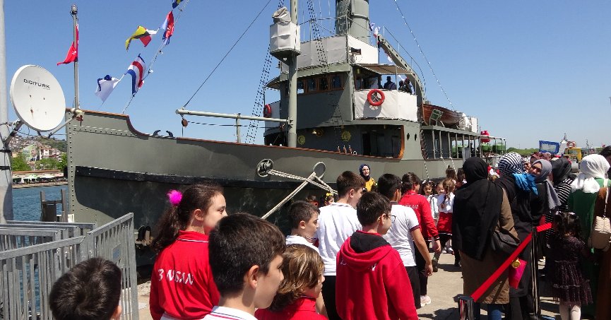 TCG Nusret Müze  Gemisi’ne yoğun ilgi
