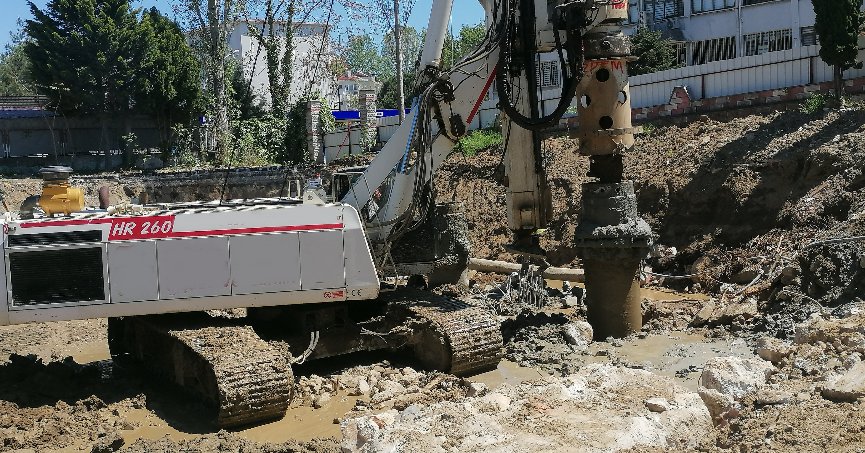 Hükümet Konağı’nda temel çalışması sürüyor