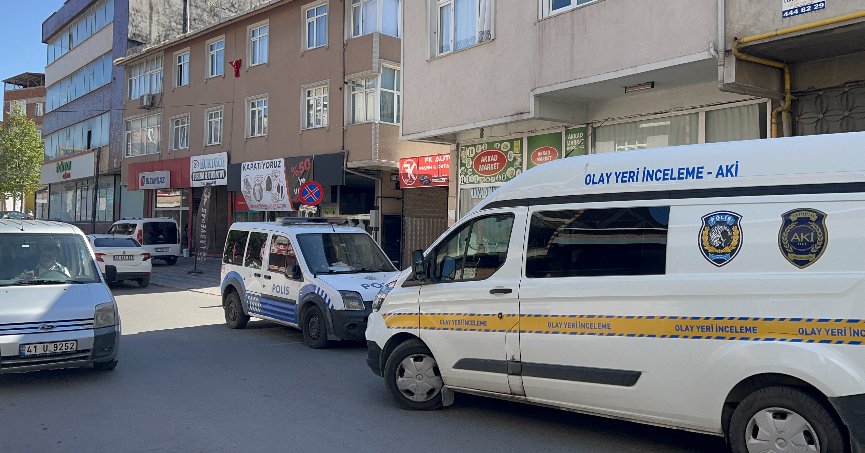 Kendini kargocu olarak tanıtıp, bir kişiyi öldüren şüpheli yakalandı