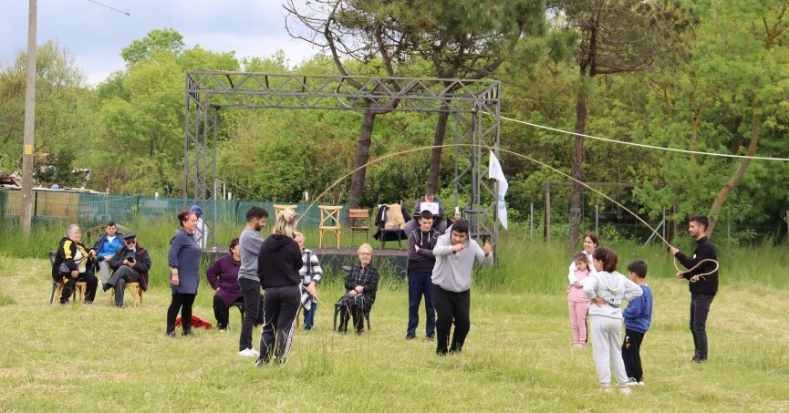 Engelli bireyler ve aileleri kampta ağırlandı