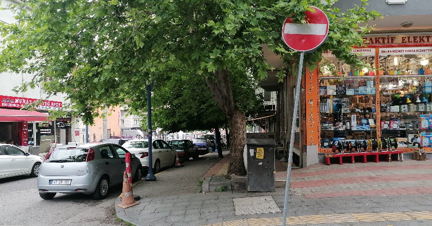 Trafik tabelasına  düzenleme gerekli