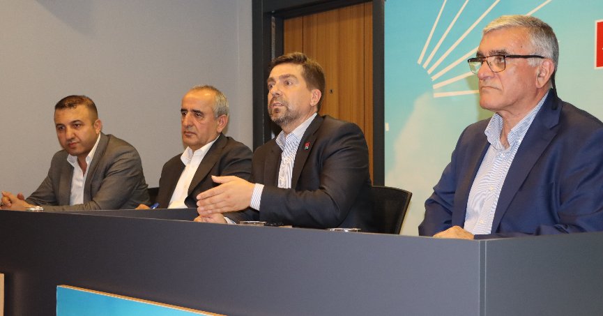 CHP’li belediye meclis üyeleri Cumhurbaşkanlığı seçimleri için toplandı