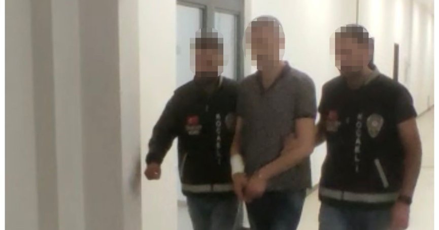 Gazeteciye saldırıp oğlunu  bıçaklayan 2 zanlı tutuklandı