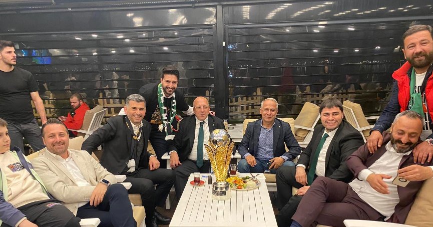 Yönetimin keyfi yerinde