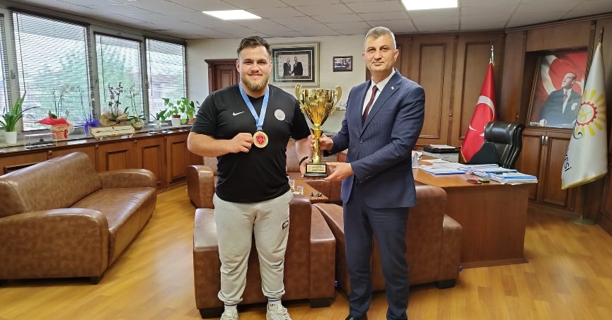 Akman’dan Başkan Sezer’e ziyaret