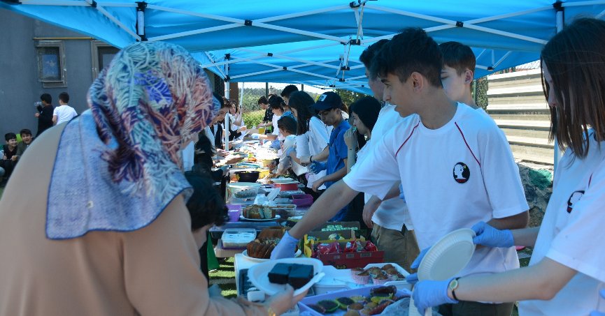 Öğrencilerin iyilik hareketi takdir topladı