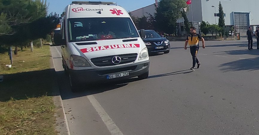 Bıçaklı kavgada 1 kişi yaralandı