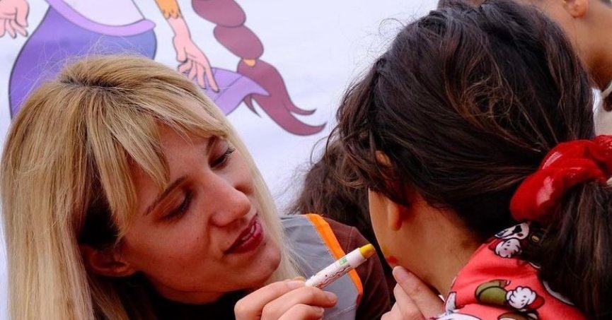 Depremzede çocuklar etkinlikle mutlu oldu