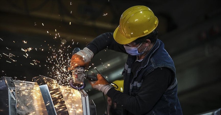 Sanayi üretimi, nisanda aylık yüzde 0,9, azaldı