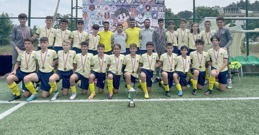 Gölcük Karadenizspor gururlu