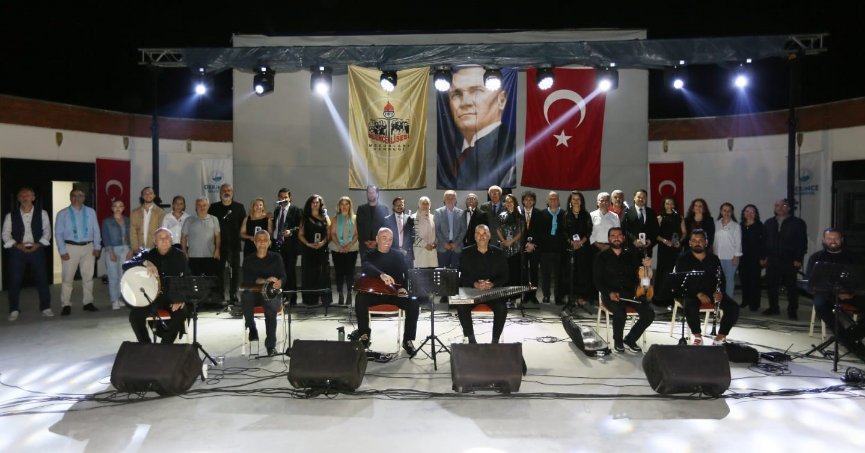 Sahilde konser coşkusu