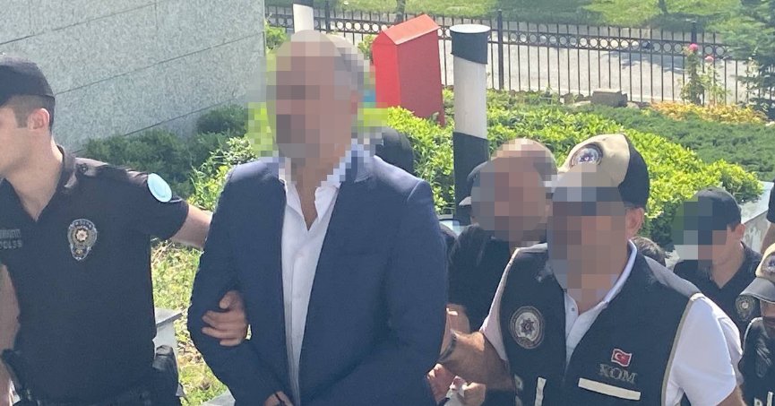 Dolandırıcılık operasyonunda yakalanan 17 şüpheli adliyede