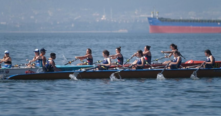 Deniz küreği yarışları sona erdi
