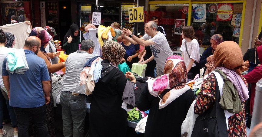 Bayram alışverişi yoğunluğu