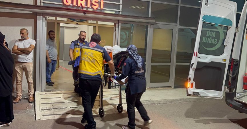 Bıçaklı saldırıya uğrayan kişi yaralandı