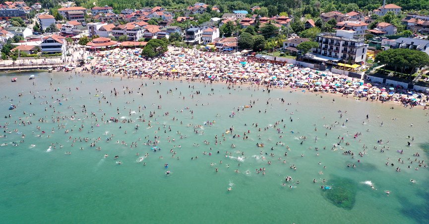 Mavi bayraklı plajlarda bayram hareketliliği