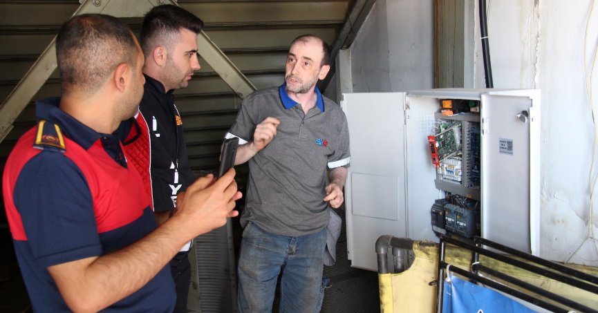 Büyükşehir ekiplerinden asansörde kurtarma eğitimi