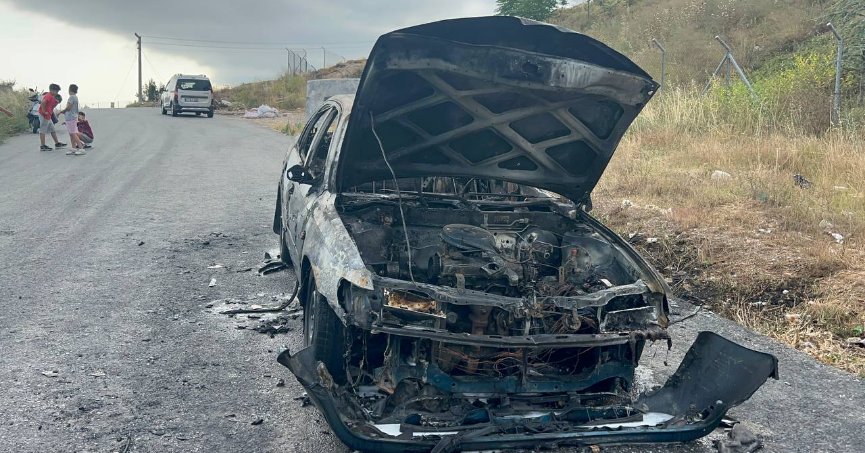 Seyir halindeki otomobilde yangın