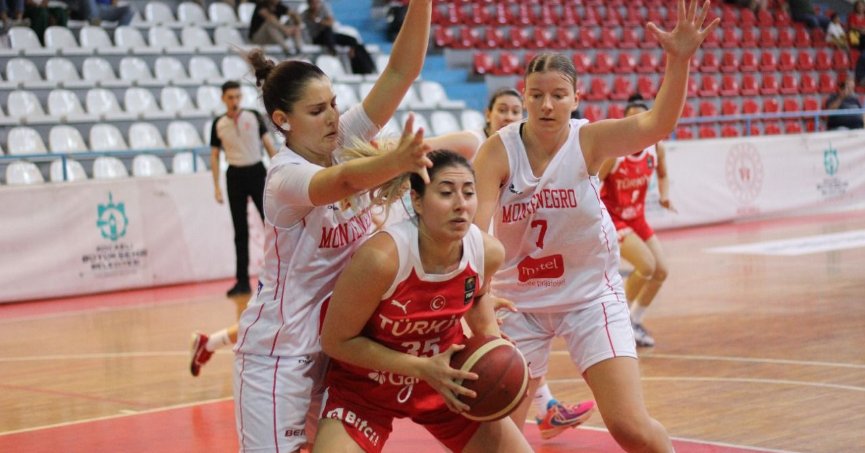 U20 Kadın Milli kaybetti 63-73   