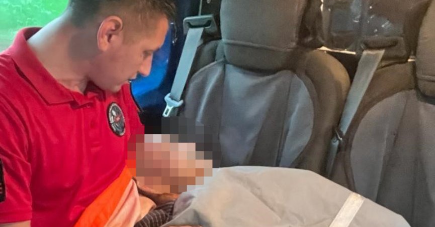 Kaybolan yaşlı adamı jandarma ekipleri buldu