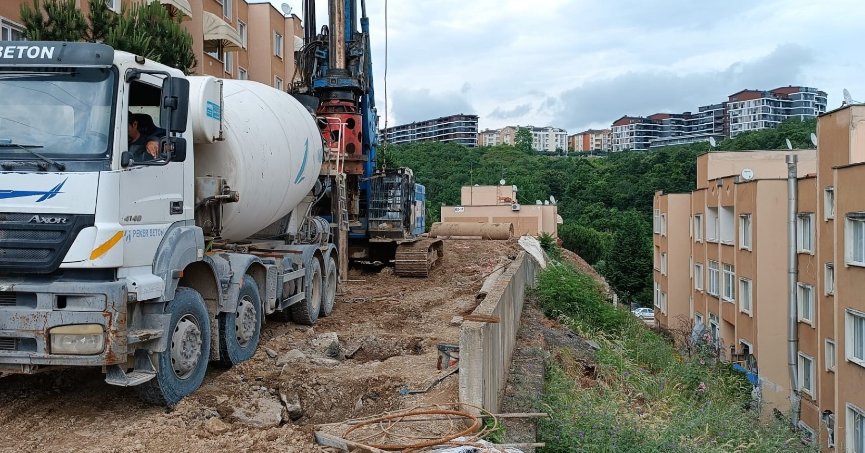 Yuvam Akarca’da 86 adet fore kazık çakıldı