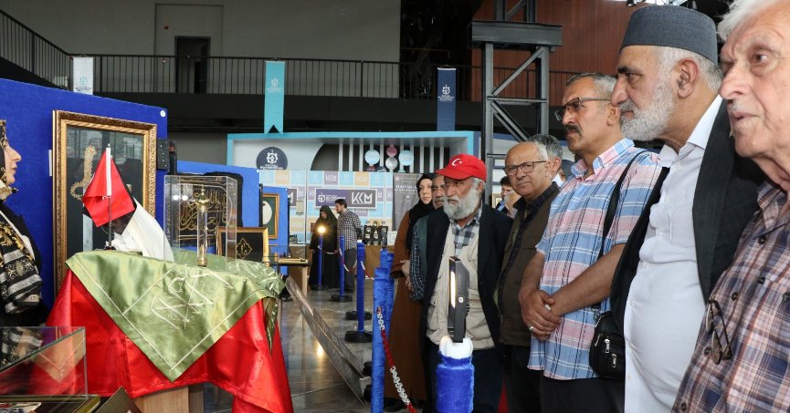‘Hayatın İçindeyim’ ile gönüllere dokunuluyor