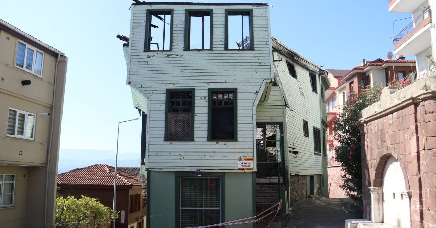 Tarihi Kortel Konağı yeniden yükseliyor