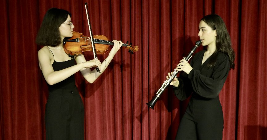 KOÜ’lü müzisyenlerden uluslararası başarı