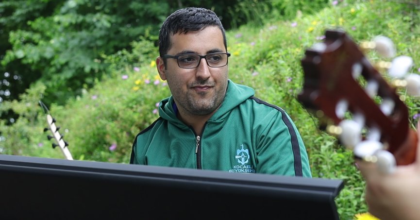 ‘Sevenlerime konser vermek istiyorum’