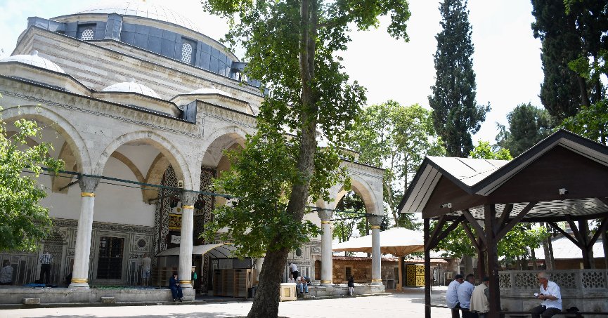 5 asırlık ilim ve ibadet merkezi