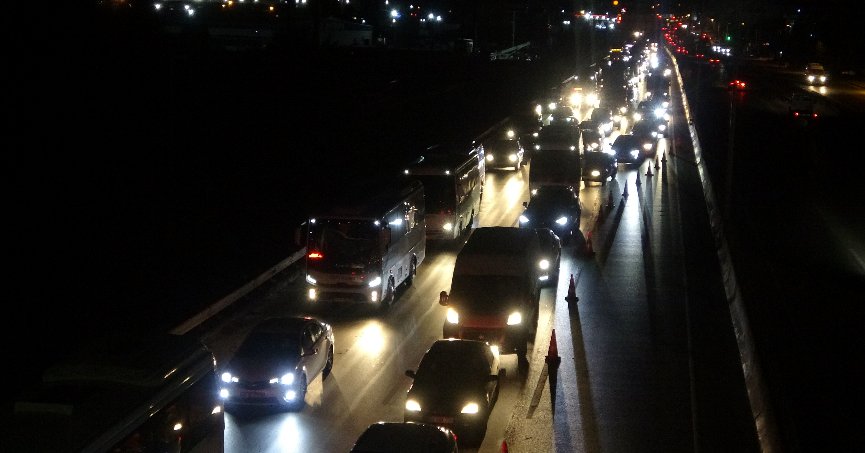 TEM’deki yol çalışması D-100’e yansıdı