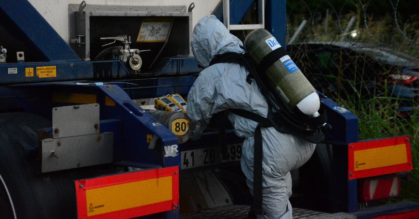 Tankerden gaz sızıntısı ihbarı ekipleri harekete geçirdi