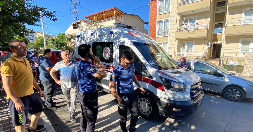 Çektikleri profil yüksek gerilim hattına değdi: 2 yaralı