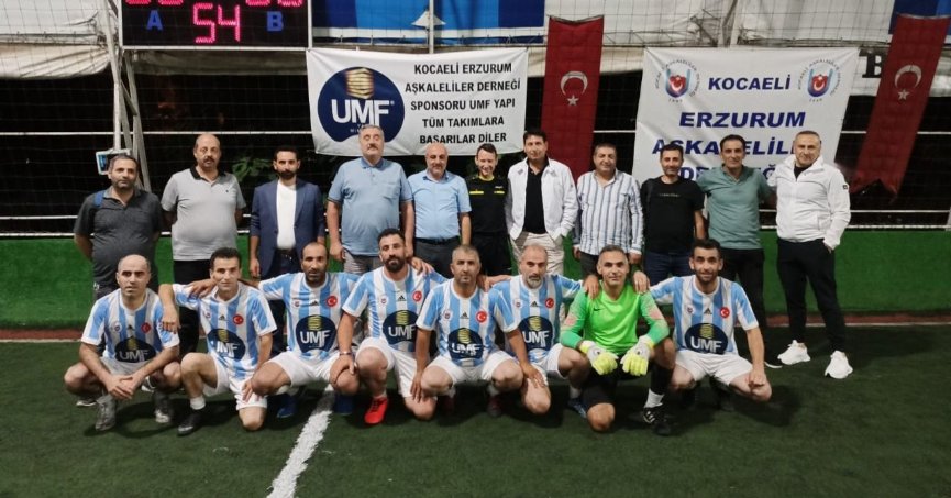 Dadaşlar yarı finalde