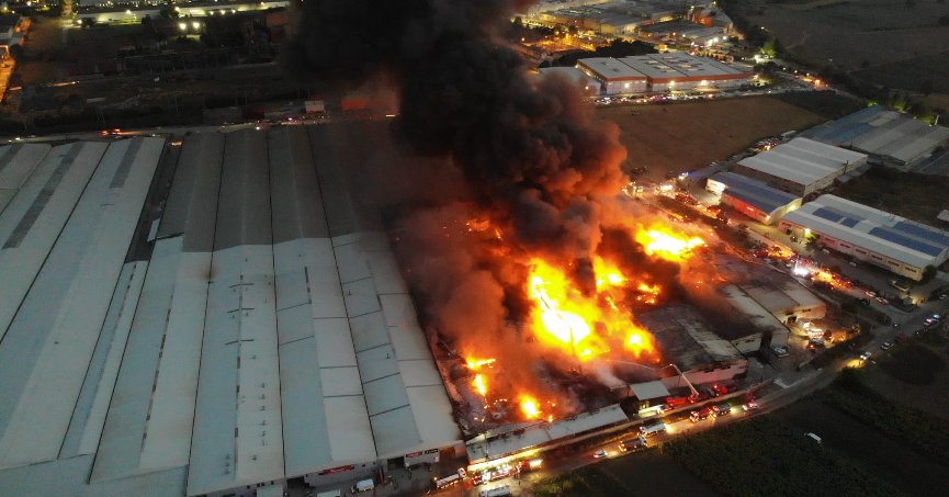 Kocaeli İtfaiyesi’nden İnegöl’e destek