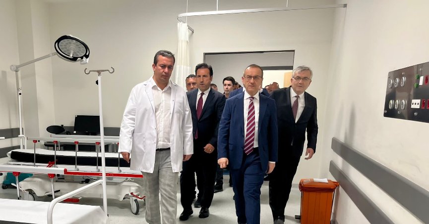 Vali Yavuz ve Başkan Büyükakın, patlamada yaralananları ziyaret etti