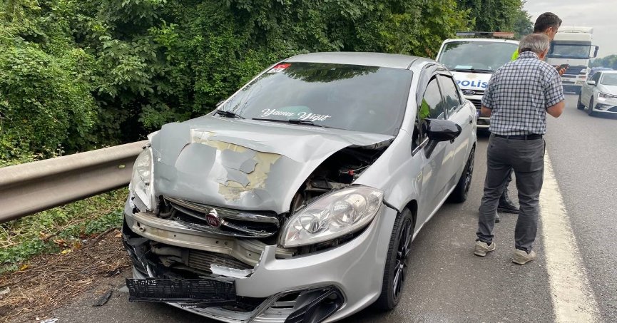 TEM’de zincirleme  trafik kazası: 3 yaralı