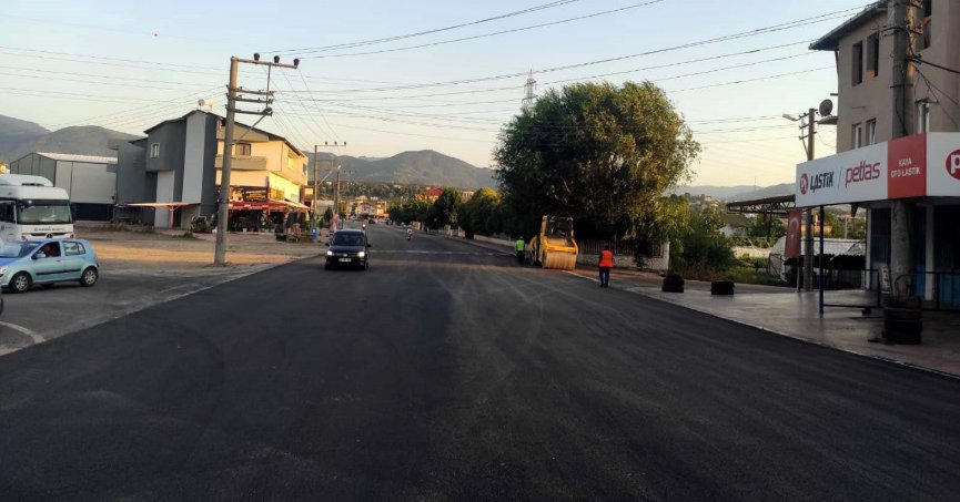 Başiskele Kullar  Caddesi asfaltlandı