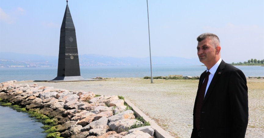 ‘Depremin 24. yılında unutmadık unutmayacağız’