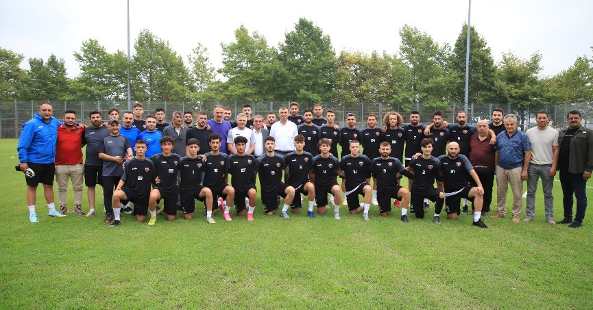 Gölcükspor sezonu açtı