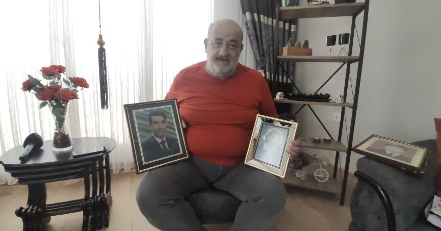 İki büyük depremde çok sayıda yakınını kaybetti