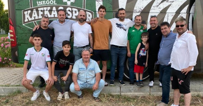 İzmitli Taşer, Bursa’da göz doldurdu