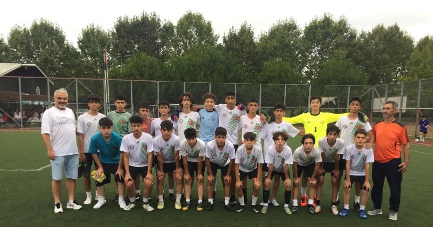 Yazlıkspor’dan anlamlı turnuva