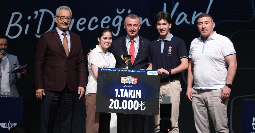 Münazarada ödüller sahiplerini buldu