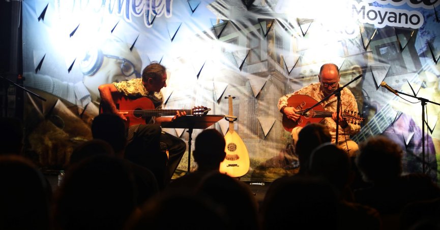 Konakta ud ve gitarın  muhteşem ahengi