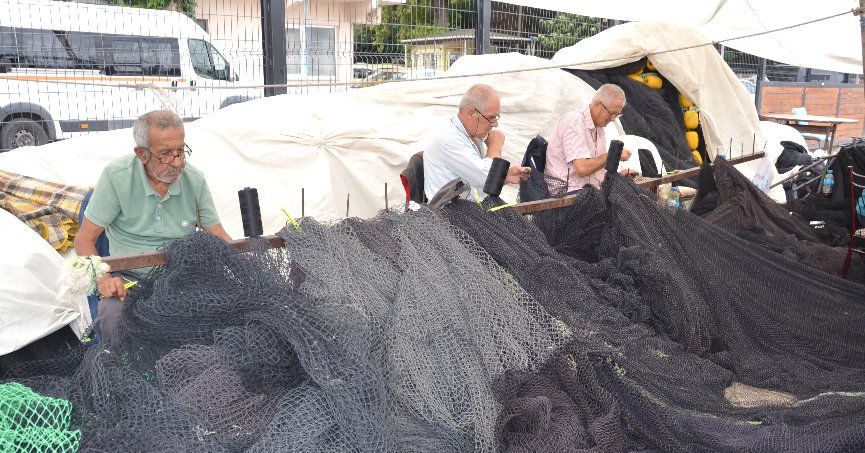 Balıkçıların yeni sezon hazırlığı