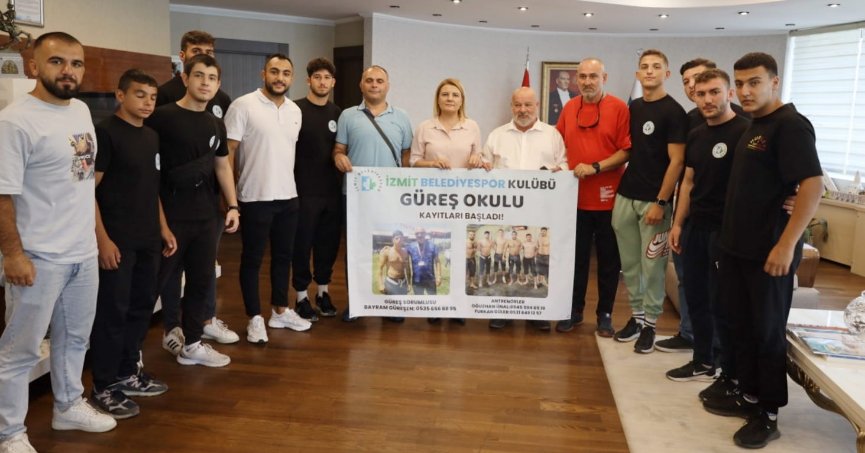 İzmit Belediyesi yeni güreşçiler yetiştiriyor