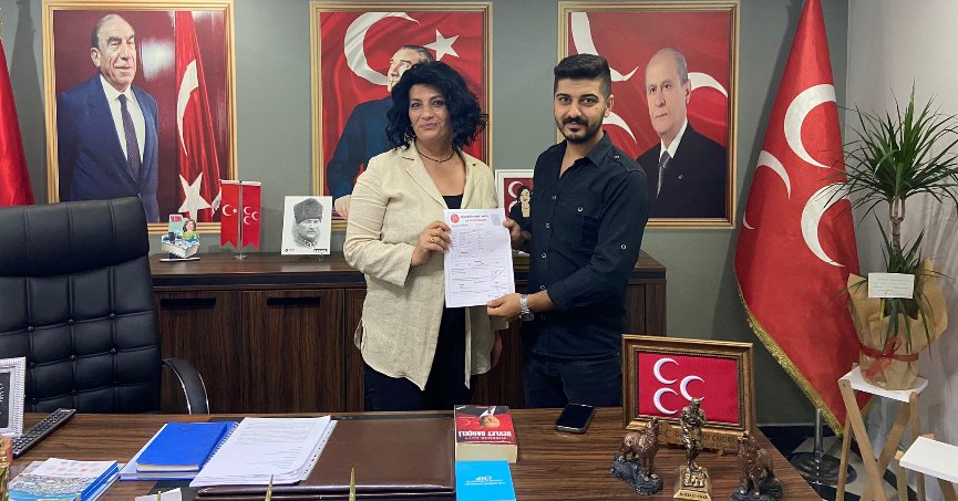 Eski İYİ Partili Gezer, MHP’ye geçti