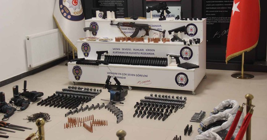 Kanlı pusunun ardından cephanelik çıktı 