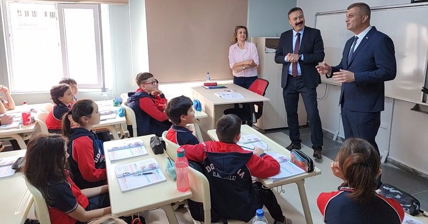 Gölcük Belediyesi’nden eğitime önemli destek